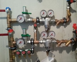 Монтаж нового водопровода в загородном доме
